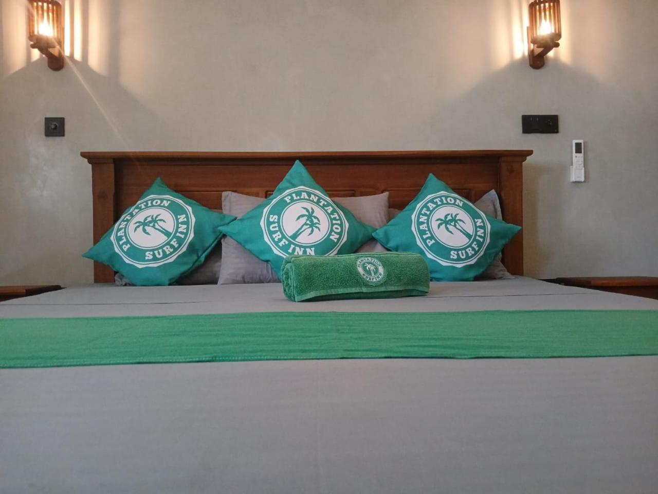 Plantation Surf Inn & Restaurant - Midigama East Rom bilde