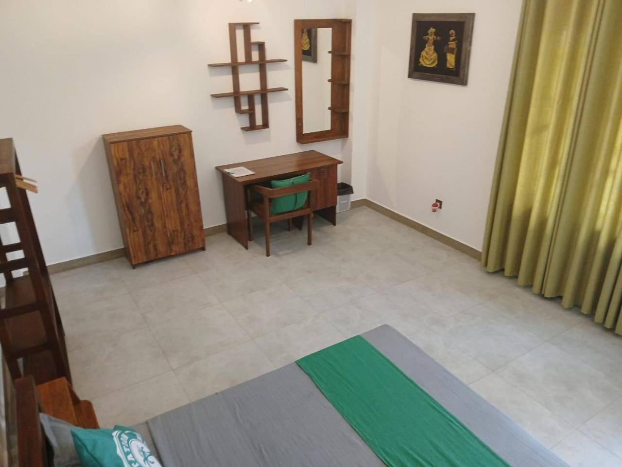 Plantation Surf Inn & Restaurant - Midigama East Rom bilde
